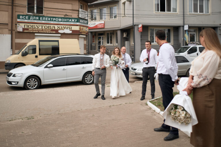 фотограф на розпис та весілля коломия