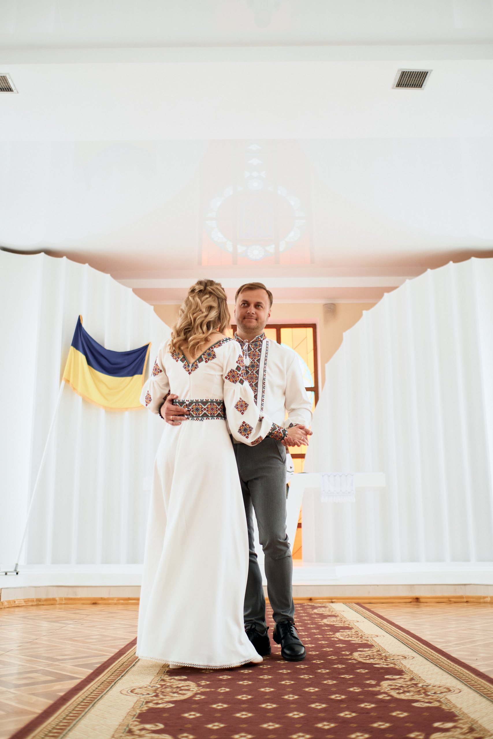 фотограф на розпис та весілля коломия