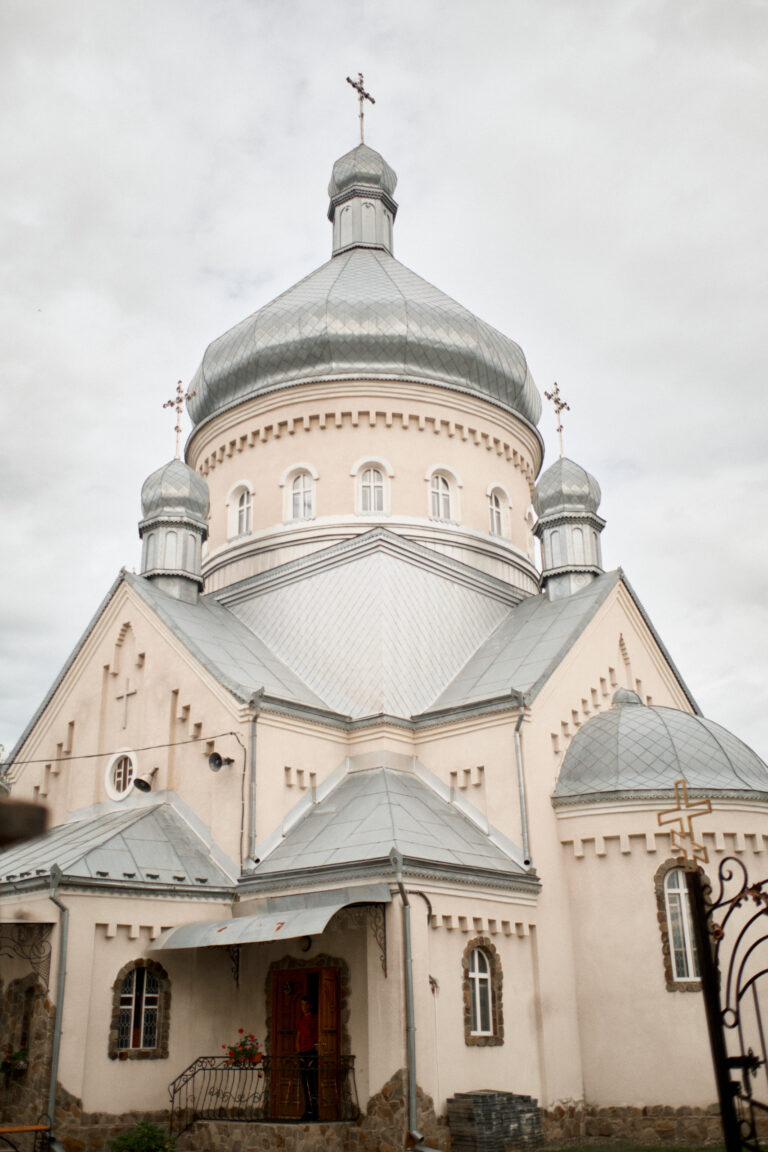 фотограф на весілля коломия ресторан Джерела Матеївці