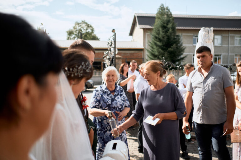 фотограф на весілля коломия ресторан Джерела Матеївці