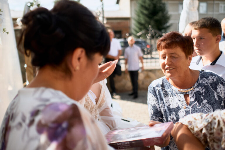 фотограф на весілля коломия ресторан Джерела Матеївці